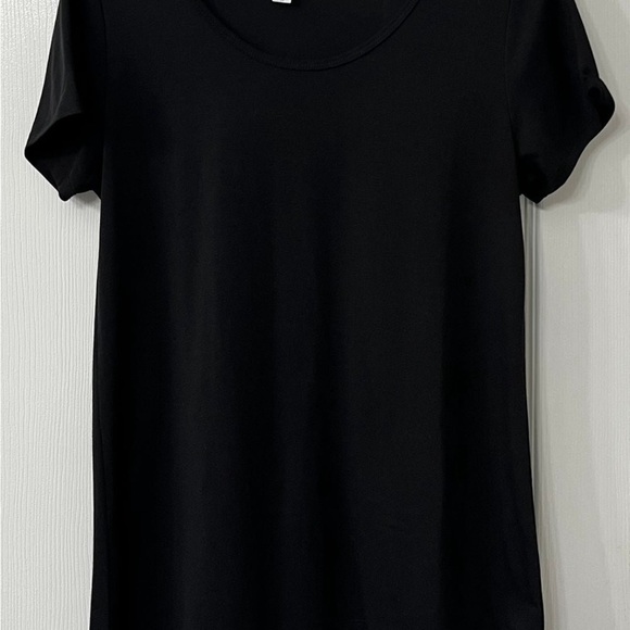 Women’s Lularoe Lot of Six Shirts Tops Size XS - Picture 4 of 7